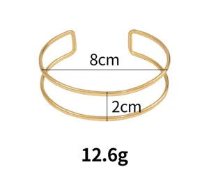 Bracciale da braccio multistrato aperto in metallo dorato dettaglio dimensione 8cm peso 12.6g