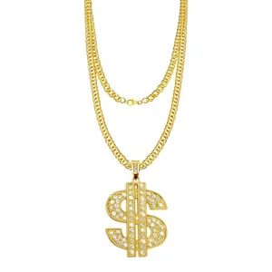 Collier pendentif symbole dollar hip-hop vue de détail, chaîne épaisse ton or impressionnante.