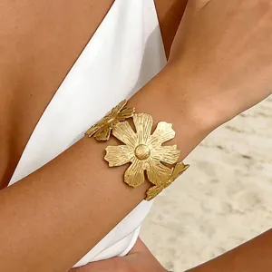 Western Metal Open Adjustable Cuff Bangle Bracelet For Women Exaggerated Hollow Out Flower Leaf Snake Pattern Geometric Statement Jewelry Gift