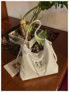 Grande capacità borsa tote motivo stelle donna borsa a tracolla trendy con catena fiocco perla