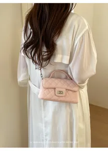 Borsa a tracolla trapuntata chic da donna, elegante borsa a mano classica alla moda.