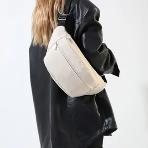 Borsa a tracolla casual minimalista da donna, marsupio versatile con cinghia regolabile.