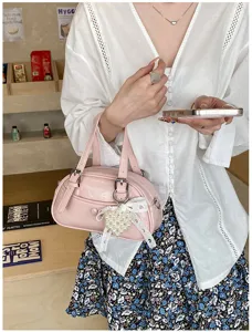 Pink bowling handbag with pearl heart ribbon, stylish women's shoulder bag, commuter bag.