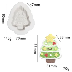 Dimensioni dettagliate e specifiche dello stampo in silicone per albero di Natale in maglia.