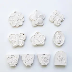 DIY aromatherapy plaster mold 3D flower butterfly hanging tag silicone mold home decor