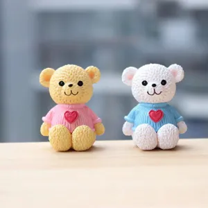 Süße Strickbär Silikonform und Harzfiguren Set, perfekt für DIY Basteln und romantische Geschenke.