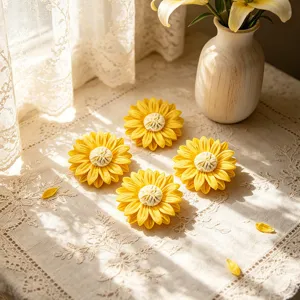 Mini zonnebloem siliconen mal voor aromatherapie steen en kaarsdecoratie, schattig bloem design.