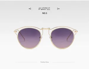 Lunettes de soleil polarisées tendance dégradé violet avec monture métal doré mode.