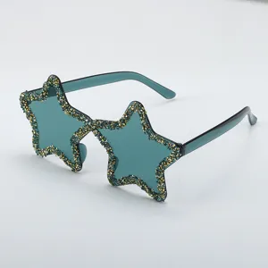 Glitzernde Strass Stern Sonnenbrille, einzigartiges Party Brillen Detail Design.
