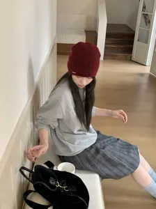 Berretto in maglia morbido stile coreano da donna, cappello invernale caldo e comodo.
