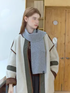 Grey cable knit scarf for women, warm wool blend winter neck warmer, stylish Korean style daily accessory.