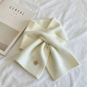 Korean style white knitted short scarf with sweet flower embroidery for women winter neck warmer