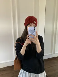 Korean retro hollow-out knitted beanie, autumn and winter warm versatile cold hat for women style.