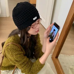 Korean retro hollow knitted beanie autumn winter warm versatile cute black wool winter hat