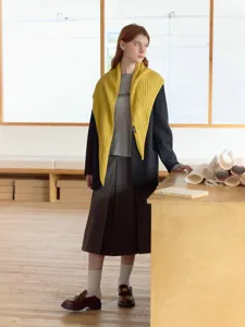 Bufanda triangular de punto liso otoño invierno acogedor chal decorativo elegante de moda