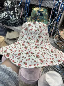 Blumen Fischerhut für Damen, breite Krempe Sonnenhut, lässiger Sommer Strandhut mit Print.