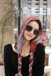 Handmade braided turban scarf for women, ethnic style gradient headwrap and stylish headwear.