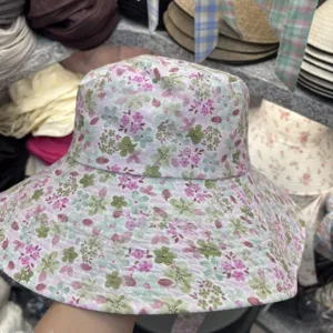 Floral print bucket hat for women, large brim sun hat, casual spring and autumn basin hat.