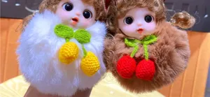 Leuke pluche pop sleutelhanger pluizige pompon tas bedel met handgemaakt haak fruit.