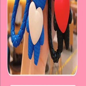 Set van twee liefde beren sleutelhanger tas hanger met gevlochten band en hartje schattig cadeau