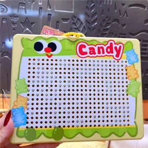 Schattig toastvormig magnetisch stalen kralen tekenbord sleutelhanger speelgoed met beren.