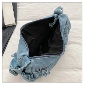 Denim shoulder bag large capacity casual crossbody bag interior detail view retro style