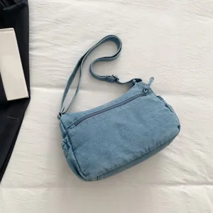 Large capacity women's denim shoulder bag retro fashion casual crossbody bag for daily use