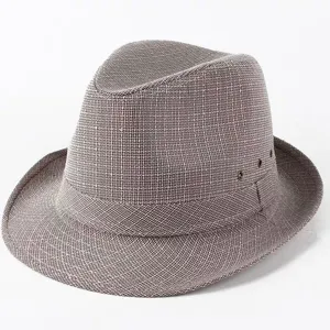 Chapeau fedora classique et respirant pour hommes en imitation lin sur fond blanc