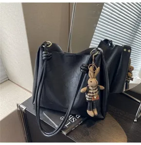 Retro large capacity women shoulder crossbody tote bag casual commuter PU leather handbag