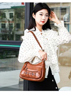 Women multi-layer soft leather shoulder bag large capacity casual crossbody handbag.