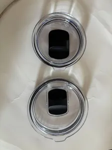 Coperchi di ricambio trasparenti in plastica con pratico cursore magnetico per tazze.