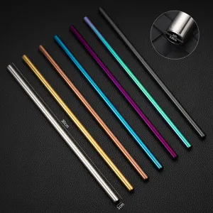 Edelstahl Trinkhalme Detailansicht mit bunten Farben und 30 cm Länge Spezifikationen.