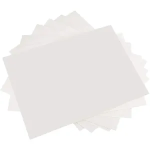 Witte bakpapier vellen voor het koken, bakken en grillen van diverse voedingsmiddelen.