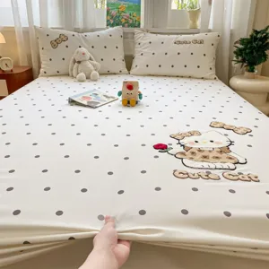 Cute cartoon cat pattern cotton fitted sheet set with polka dots, cozy bedroom bedding set.