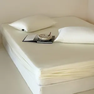 Einfarbiges Tencel Spannbetttuch Hotelstil atmungsaktiver weicher Matratzenschoner Hauptansicht