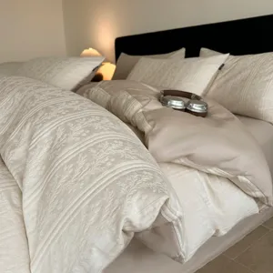 Luxury jacquard cotton bedding set, retro style thick woven duvet cover and sheets for bedroom.