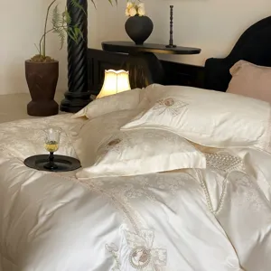 French luxury pima cotton jacquard satin bedding set for elegant bedroom home decor style.