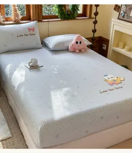 Cotton plaid fitted sheet with cute cartoon towel embroidery, soft and comfortable for all seasons.