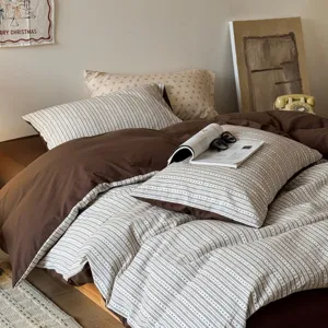 Minimalistisch puur katoen garengeverfd jacquard 4-delig gestreept beddengoed setje.