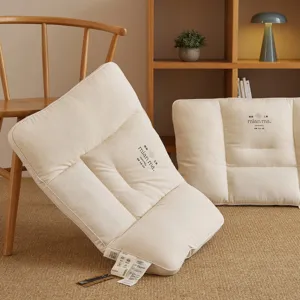 Katoen linnen vloerkussen vulling natuurlijke beige kussenkern voor gezellige huisdecoratie.