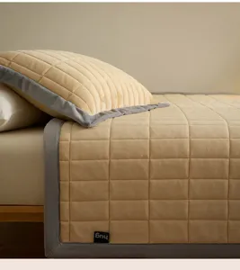 Thickened milk velvet quilted bedspread set with cozy padded design for warm winter bedding.