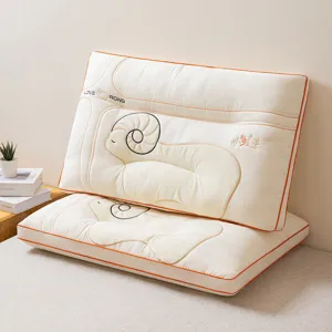 Minimalistischer Süßer Schaf-Stickerei Polyester Kissenkern Bequeme Nackenstütze Schlafendes Bettkissen Für Schlafzimmer