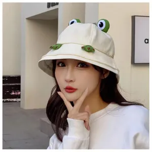 Cute frog bucket hat for women, Japanese style kawaii cotton fisherman cap with funny 3D eyes.