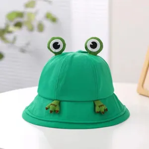 Cute green frog bucket hat with 3D eyes and cute hands detail, kawaii summer sun protection hat.