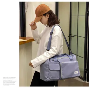 Gran bolsa de viaje con multiples bolsillos, elegante bolso cruzado para uso diario de moda.