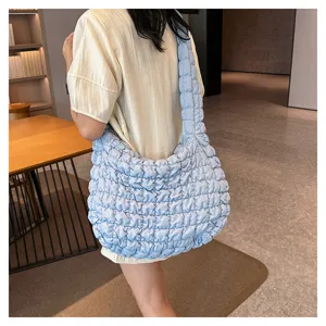 Light blue quilted shoulder bag casual large capacity puffer tote handbag for women daily wear