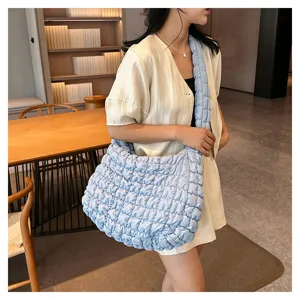 Casual large capacity quilted puffer shoulder bag for women, trendy soft cloud tote handbag.