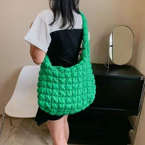 Green quilted shoulder bag casual large capacity padded tote bag for women daily use
