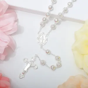 Collana rosario vintage in argento con perle di rosa da 10 mm e ciondolo a croce da donna.