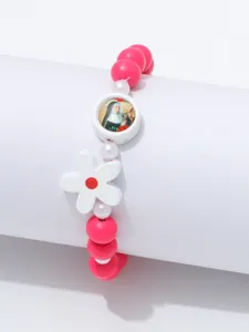 Kleurrijke kralenarmband met schattige bloemhangel en medaillon voor kinderen frisse stijl